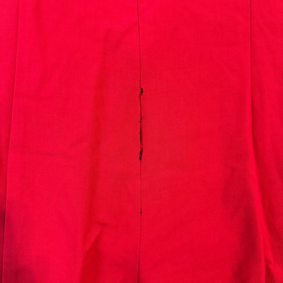 Black Halo Deklyn Ruffle Flutter Sleeve V-Neck Short Romper Red Sz 14 - Picture 7 of 9